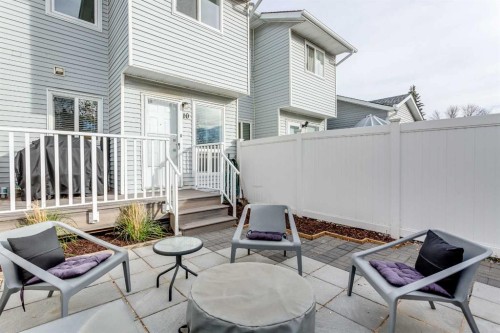 10 Deerfield Green Se, Calgary, AB - Outdoor With Deck Patio Veranda With Exterior