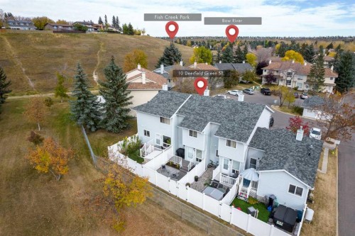 10 Deerfield Green Se, Calgary, AB - Outdoor With View