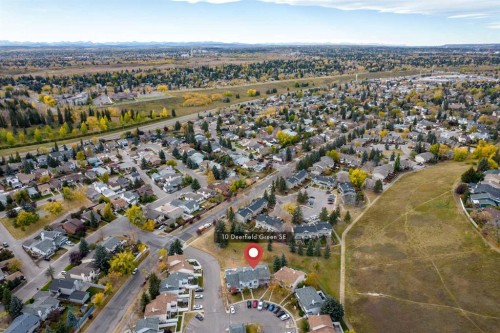 10 Deerfield Green Se, Calgary, AB - Outdoor With View