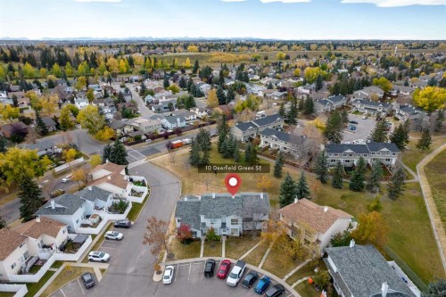 10 Deerfield Green Se, Calgary, AB - Outdoor With View