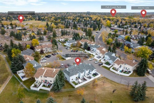 10 Deerfield Green Se, Calgary, AB - Outdoor With View