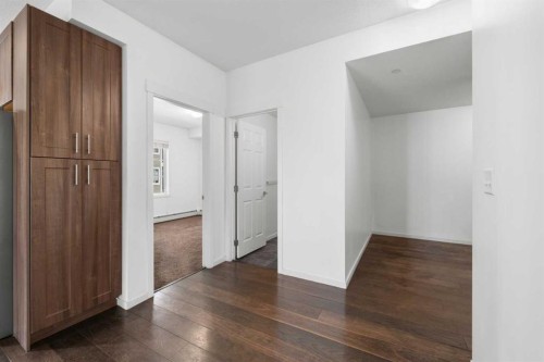 2320-215 Legacy Boulevard Se, Calgary, AB - Indoor Photo Showing Other Room