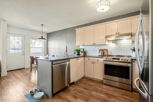20 Covepark Close Ne, Calgary, AB - Indoor Photo Showing Kitchen With Stainless Steel Kitchen
