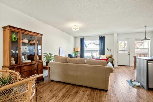 20 Covepark Close Ne, Calgary, AB - Indoor Photo Showing Living Room