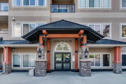 341-20 Discovery Ridge Close SW Calgary, AB T3H 5X4
