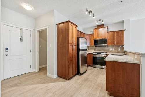 341-20 Discovery Ridge Close Sw, Calgary, AB 