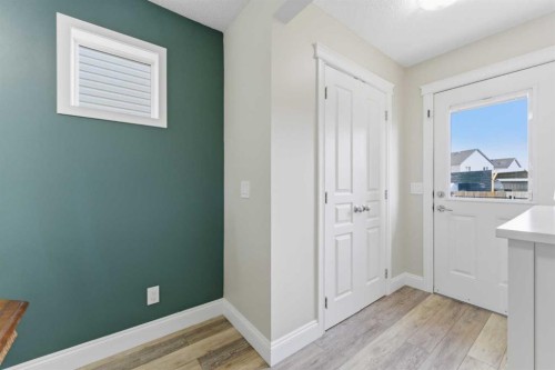 394 Copperpond Boulevard Se, Calgary, AB - Indoor Photo Showing Other Room