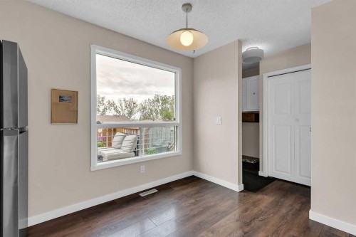 54 Bermondsey Road Nw, Calgary, AB 