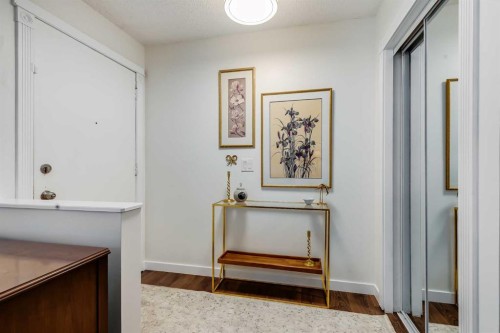 54 Bermondsey Road Nw, Calgary, AB 