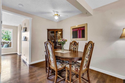 54 Bermondsey Road Nw, Calgary, AB 