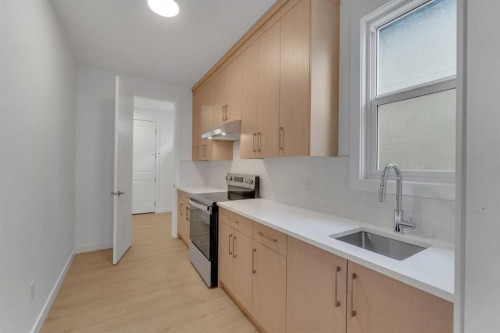 416 Watercrest Place, Chestermere, AB - Indoor Photo Showing Kitchen
