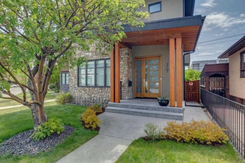 2707 1 Avenue Nw, Calgary, AB - Outdoor