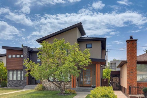 2707 1 Avenue Nw, Calgary, AB - Outdoor