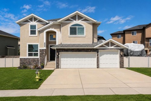 184 Magenta Crescent, Chestermere, AB - Outdoor With Facade