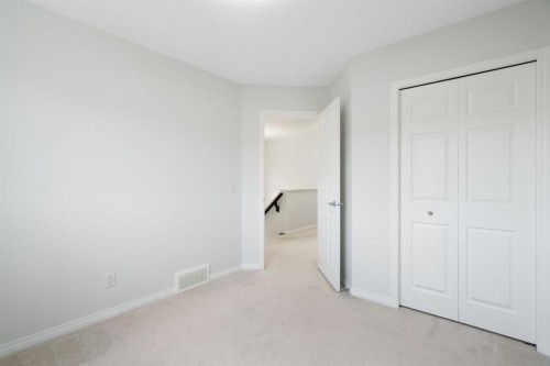 54 Legacy Common Se, Calgary, AB - Indoor