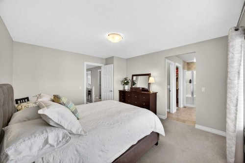 293 Bridleridge View Sw, Calgary, AB - Indoor Photo Showing Bedroom