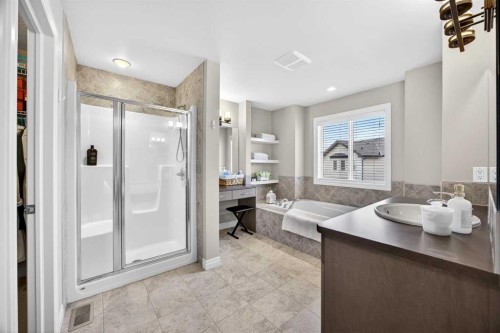 293 Bridleridge View Sw, Calgary, AB - Indoor Photo Showing Bathroom