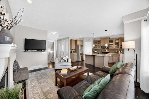293 Bridleridge View Sw, Calgary, AB - Indoor Photo Showing Living Room