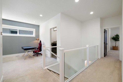 13 Shawnee Heath Sw, Calgary, AB - Indoor Photo Showing Other Room