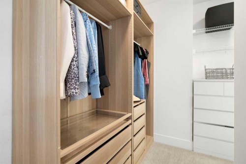 13 Shawnee Heath Sw, Calgary, AB - Indoor With Storage