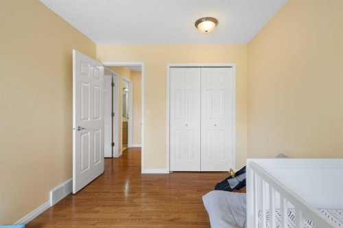 49 Scandia Hill Nw, Calgary, AB - Indoor