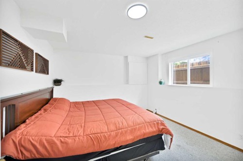 38 Balsam Crescent, Olds, AB - Indoor Photo Showing Bedroom