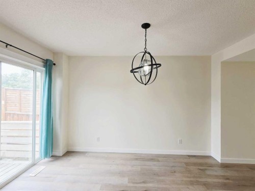 210 Prestwick Circle Se, Calgary, AB - Indoor Photo Showing Other Room