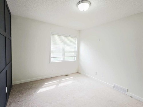 210 Prestwick Circle Se, Calgary, AB - Indoor Photo Showing Other Room