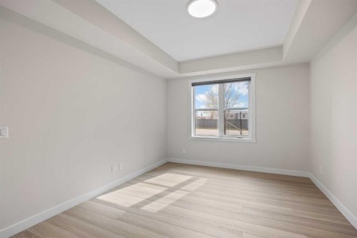 1107-81 Arbour Lake View Nw, Calgary, AB - Indoor Photo Showing Other Room