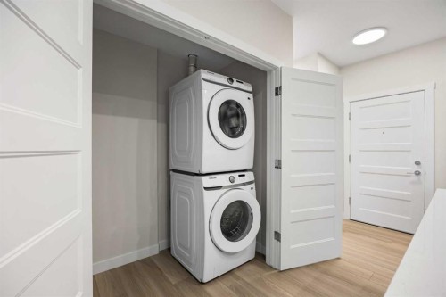 1107-81 Arbour Lake View Nw, Calgary, AB - Indoor Photo Showing Laundry Room