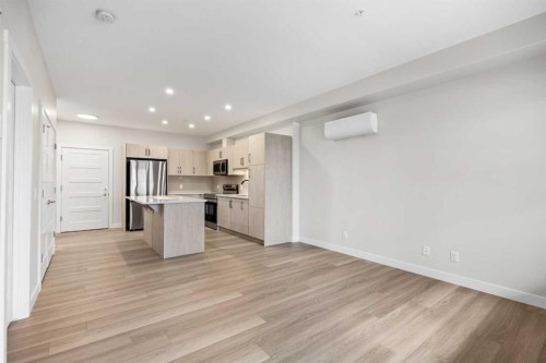 1107-81 Arbour Lake View Nw, Calgary, AB - Indoor Photo Showing Kitchen
