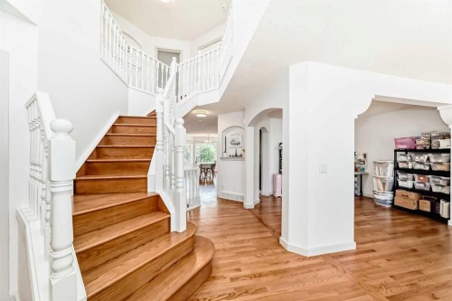 191 Sienna Park Terrace Sw, Calgary, AB - Indoor Photo Showing Other Room