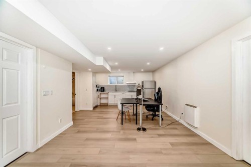 191 Sienna Park Terrace Sw, Calgary, AB - Indoor