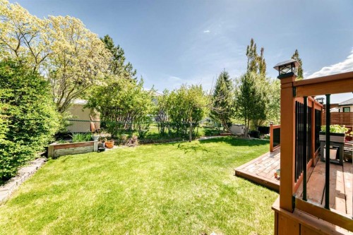 191 Sienna Park Terrace Sw, Calgary, AB - Outdoor