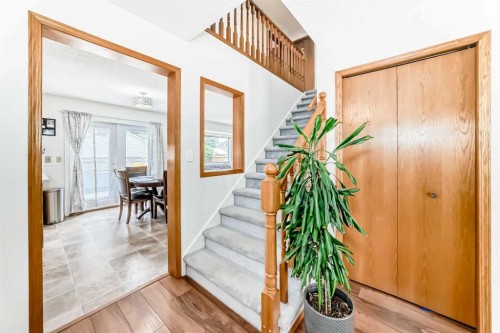 81 Eldorado Close Ne, Calgary, AB - Indoor Photo Showing Other Room