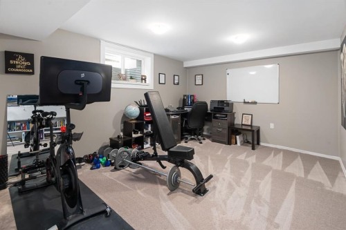 3144 Breen Crescent Nw, Calgary, AB - Indoor