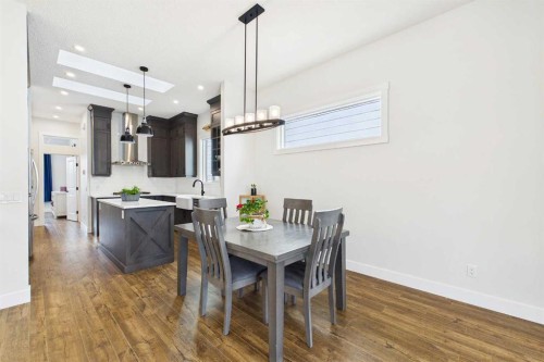 11 Royston Park Nw, Calgary, AB - Indoor Photo Showing Dining Room