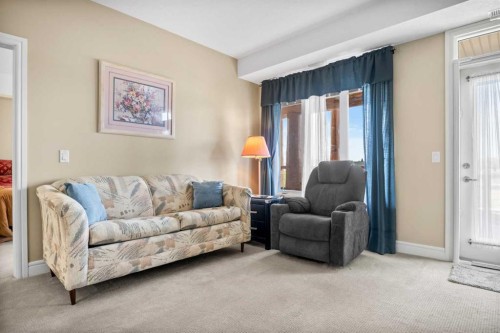2303-2330 Fish Creek Boulevard Sw, Calgary, AB - Indoor Photo Showing Living Room
