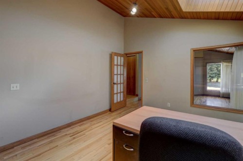 2328 Munro Drive Ne, Calgary, AB - Indoor
