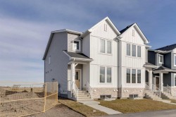 8542 Huxbury Drive NE Calgary, AB T2A 4Y1
