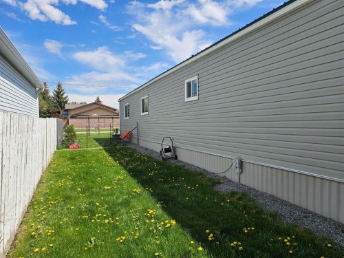 209 2 Street, Cowley, AB - Outdoor With Exterior