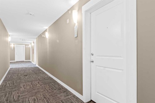 5404-302 Skyview Ranch Drive Ne, Calgary, AB - Indoor Photo Showing Other Room
