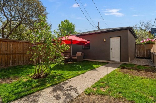 449 28 Avenue Nw, Calgary, AB - Outdoor