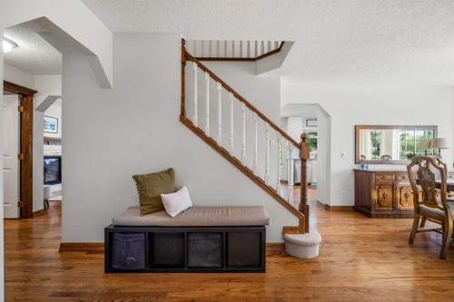 268 Douglas Woods Drive Se, Calgary, AB - Indoor