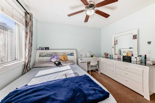 117 Saddlelake Grove Ne, Calgary, AB - Indoor Photo Showing Bedroom