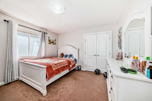 117 Saddlelake Grove Ne, Calgary, AB - Indoor Photo Showing Bedroom
