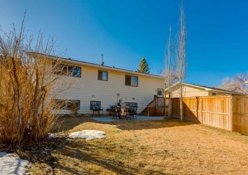 10012 Oakfield Drive Sw, Calgary, AB - Outdoor