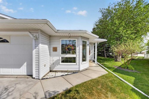 5611 Sunrise Crescent, Olds, AB - Outdoor