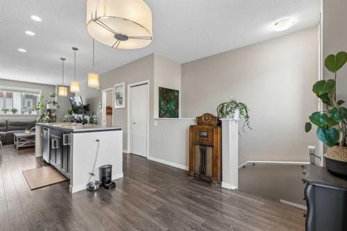 213 Copperpond Villas Se, Calgary, AB - Indoor