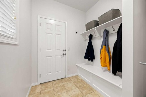 77 Cougar Ridge Cove Sw, Calgary, AB 